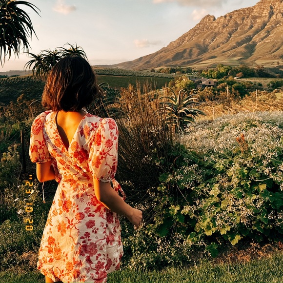 Like new THE VAMPIRE’S WIFE Red Floral Wrapsody Mini Dress - Picture 3 of 16